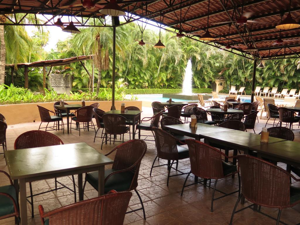 Hotel Coco Palms Playas del Coco Екстер'єр фото